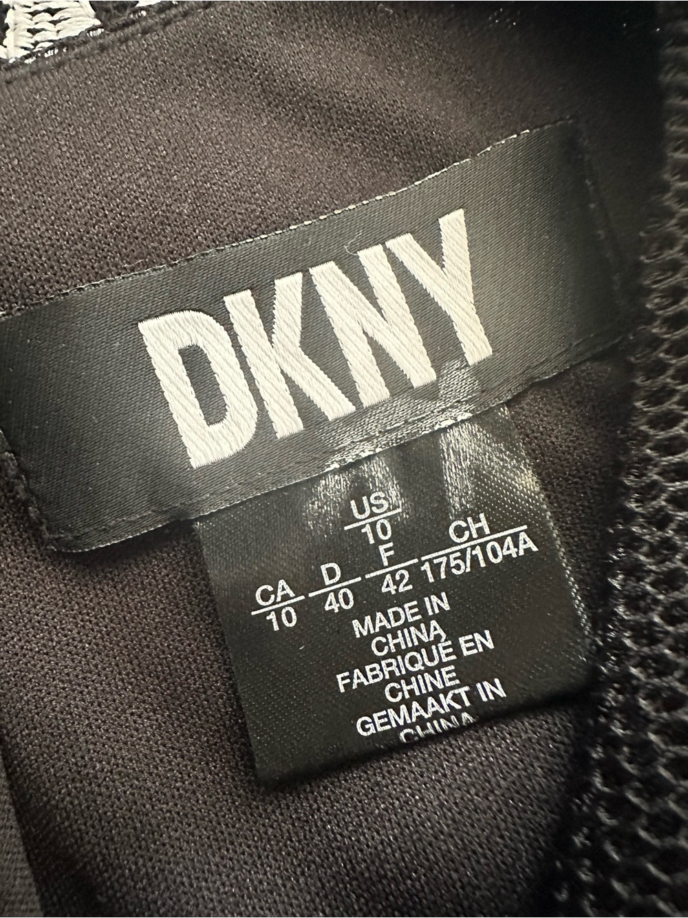 DKNY Embroidered Dress Mesh Overlay Fit & Flare Size 10 Black Party Cocktail - Picture 3 of 7
